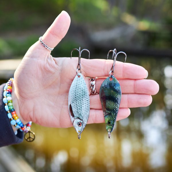 2 Select fishing galeria, fishing lure